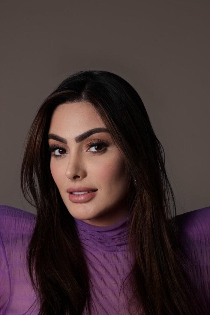 Photo of Francine Piaia, creator on OnlyFans with exclusive content