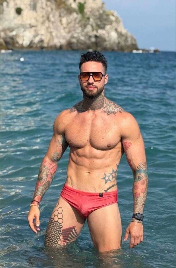 Photo of Viktor Onee, creator on OnlyFans with exclusive content