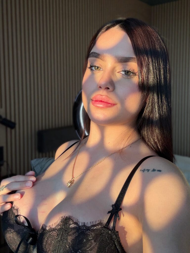 Photo of Andrea Ceballos, creator on OnlyFans with exclusive content