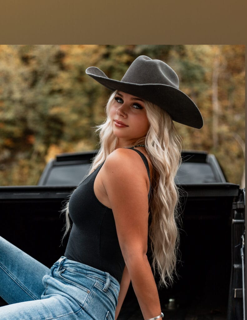 Photo of Lindsay, creator on OnlyFans with exclusive content