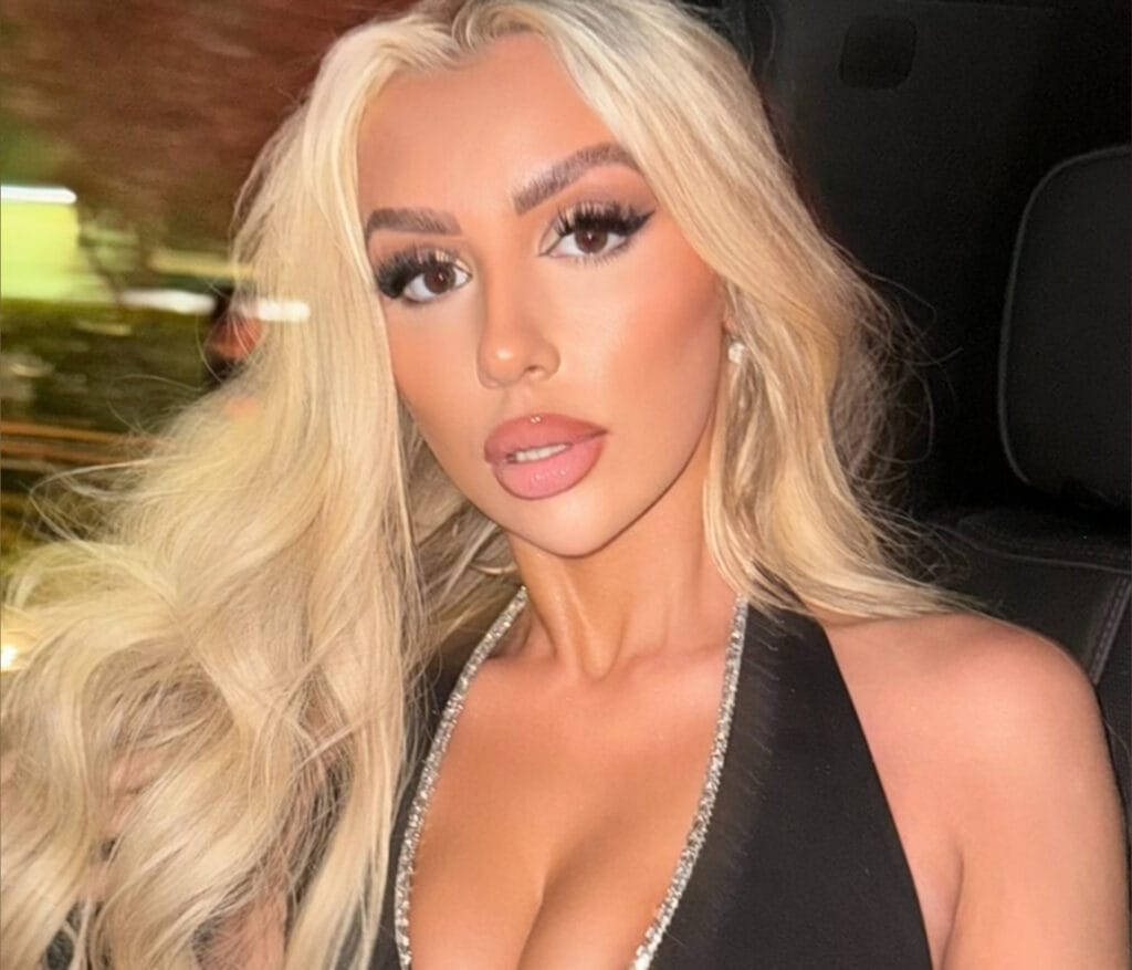 Photo of Mags Mathes, creator on OnlyFans with exclusive content