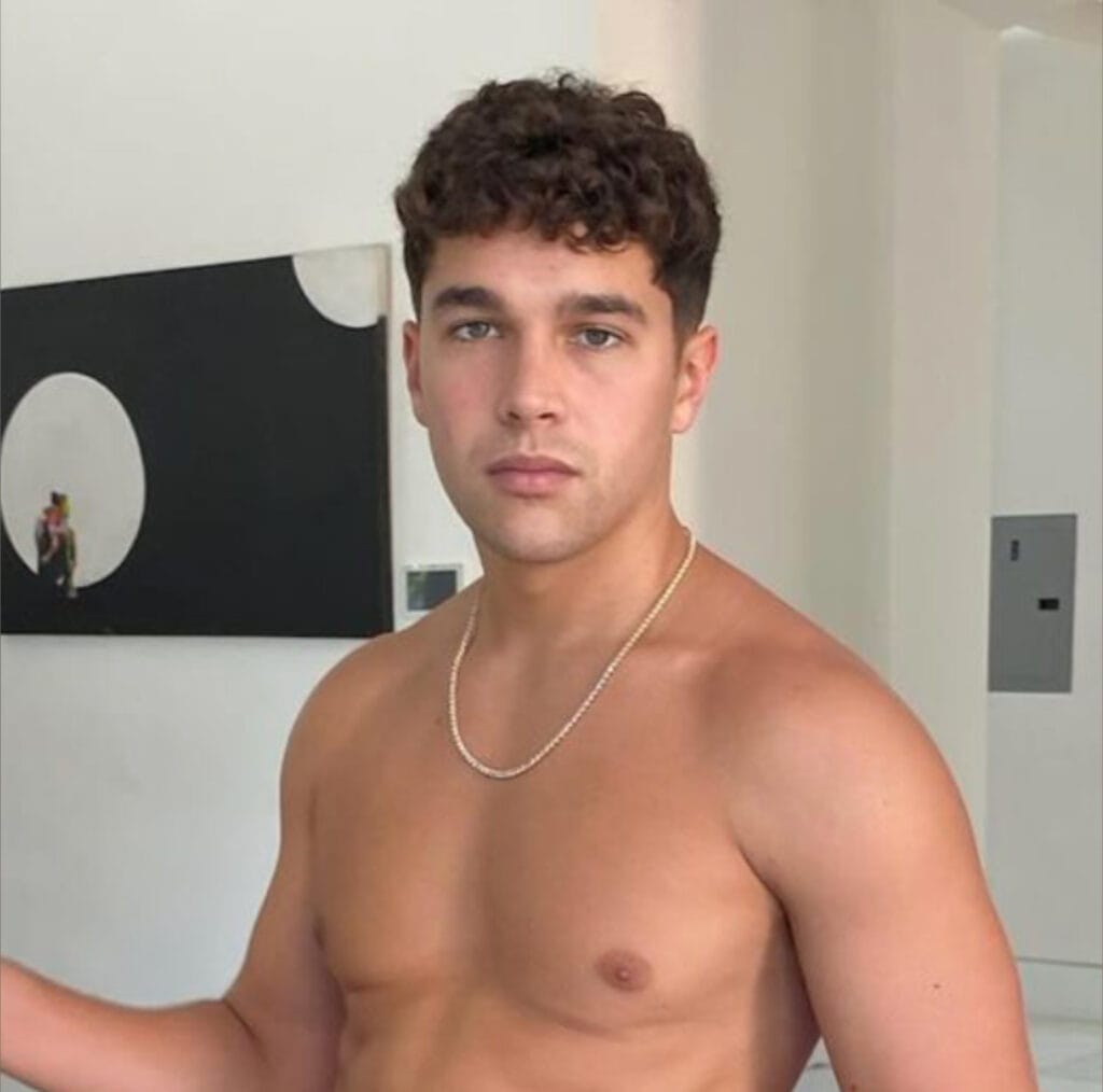 Photo of AUSTIN MAHONE, creator on OnlyFans with exclusive content