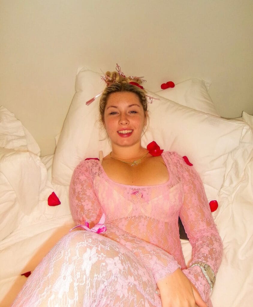 Photo of Morgan Elaine, creator on OnlyFans with exclusive content