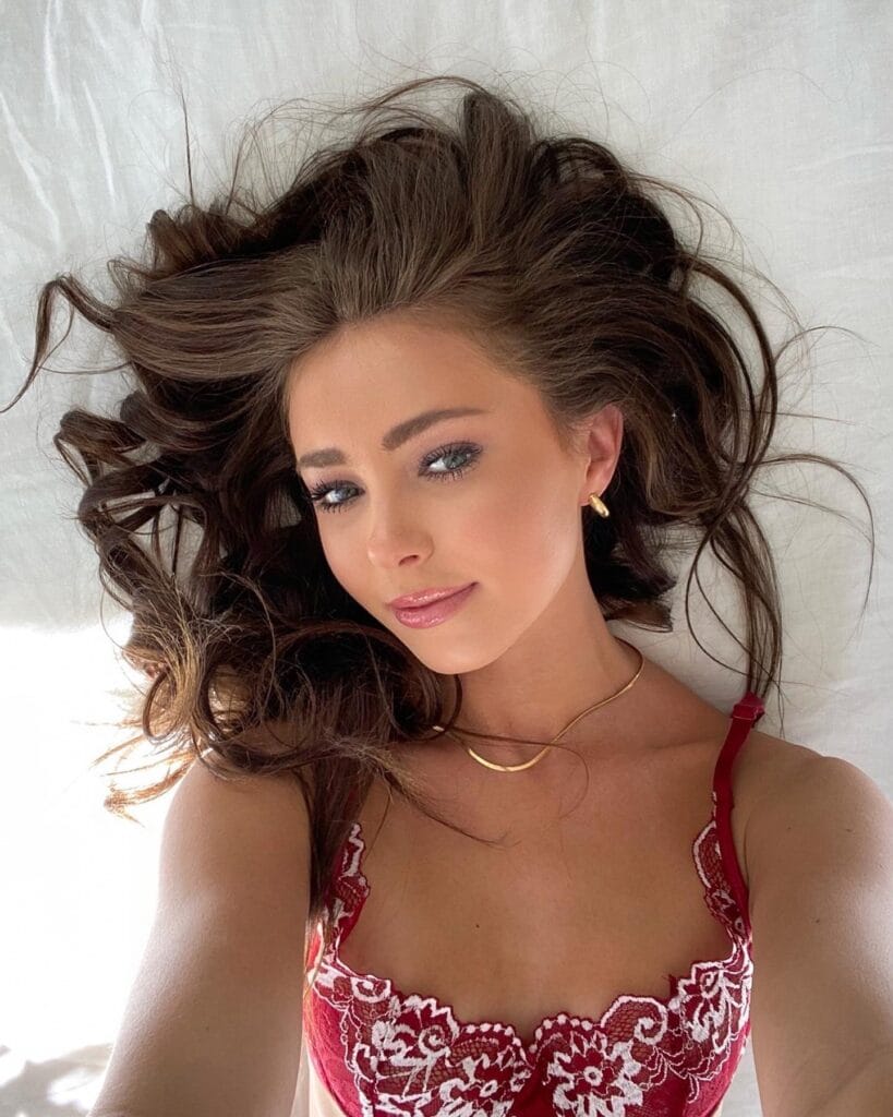 Photo of Chloe Rosenbaum, creator on OnlyFans with exclusive content