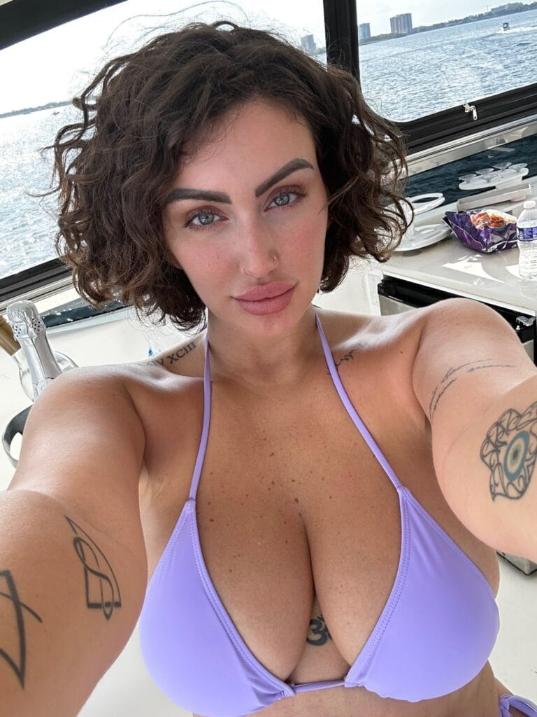 Photo of Franncchii (#1 ASS ON OF ), creator on OnlyFans with exclusive content