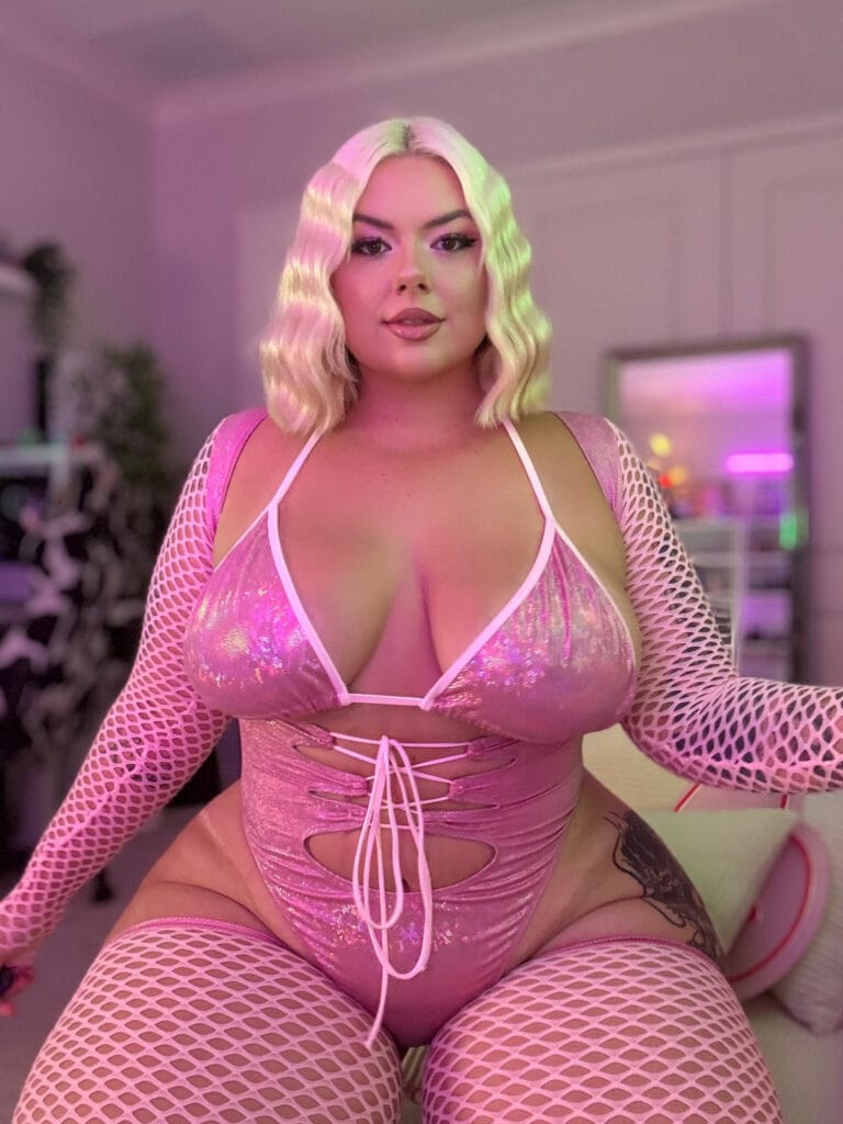 Photo of M Y S T I C , creator on OnlyFans with exclusive content