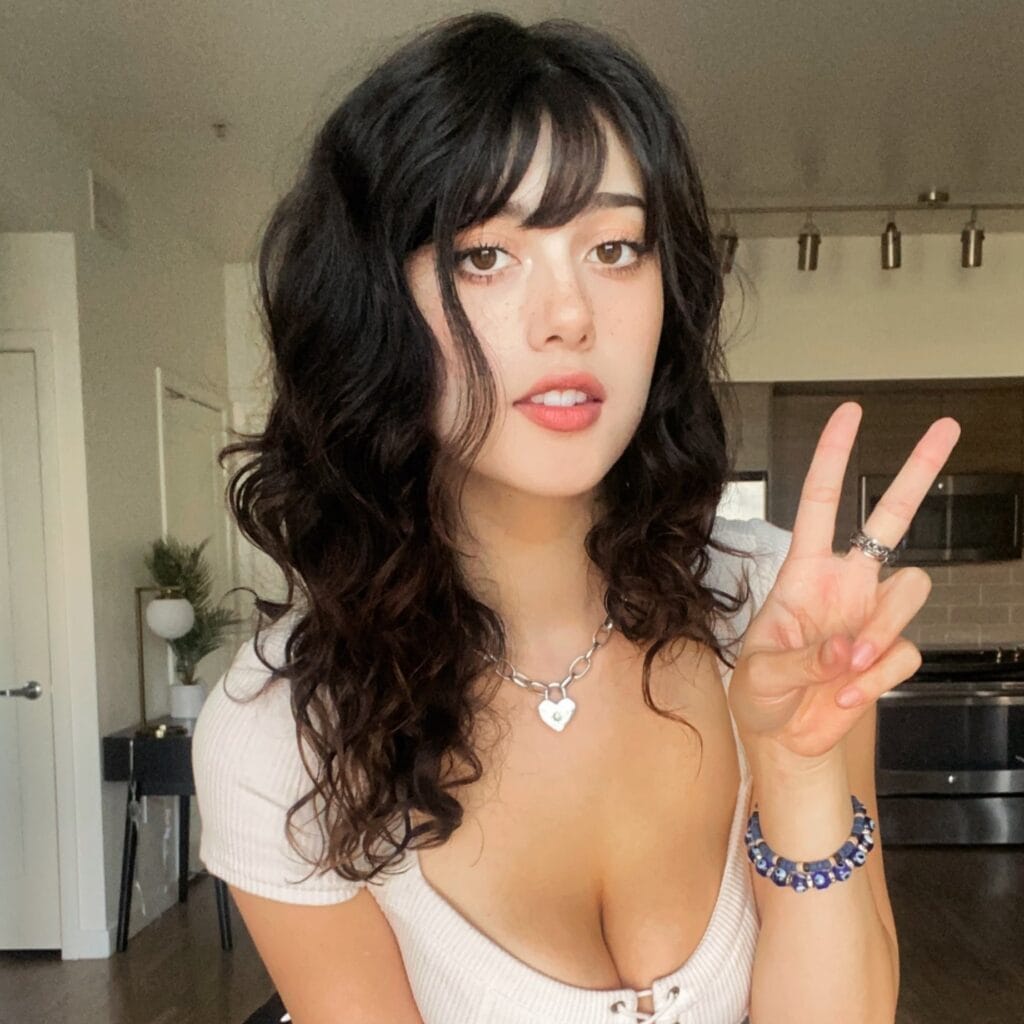 Photo of Candylion, creator on OnlyFans with exclusive content