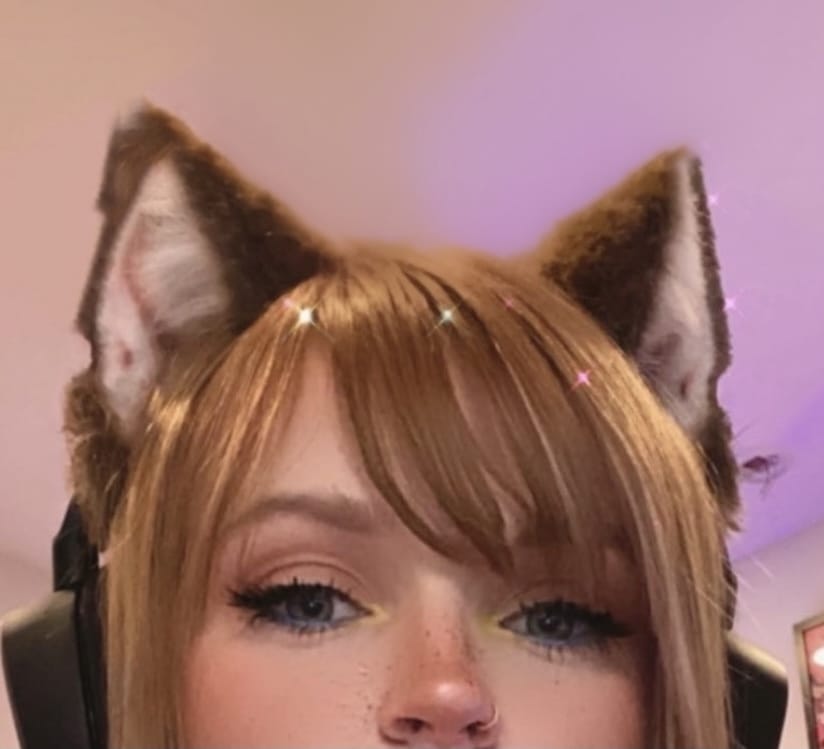 Photo of PeachJars, creator on OnlyFans with exclusive content