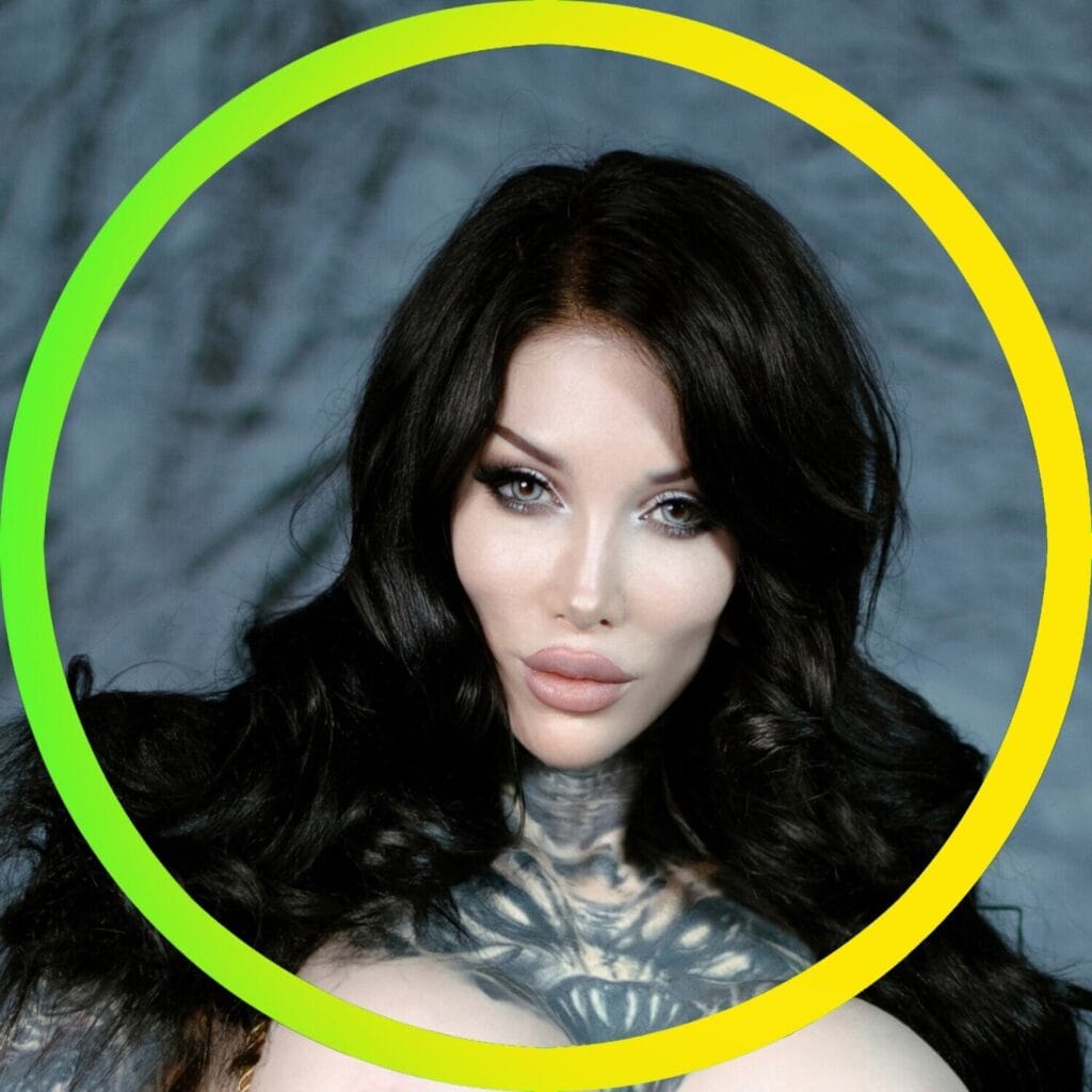 Photo of Razorcandi, creator on OnlyFans with exclusive content