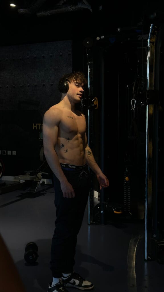 Photo of Connor Robinson, creator on OnlyFans with exclusive content