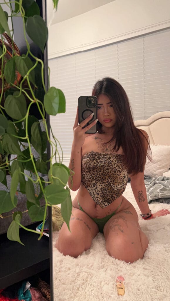 Photo of  sammy (✿◠‿◠), creator on OnlyFans with exclusive content