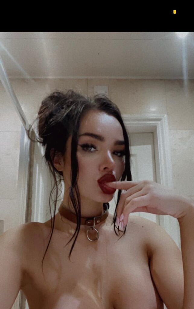 Photo of Letitia Burrows, creator on OnlyFans with exclusive content