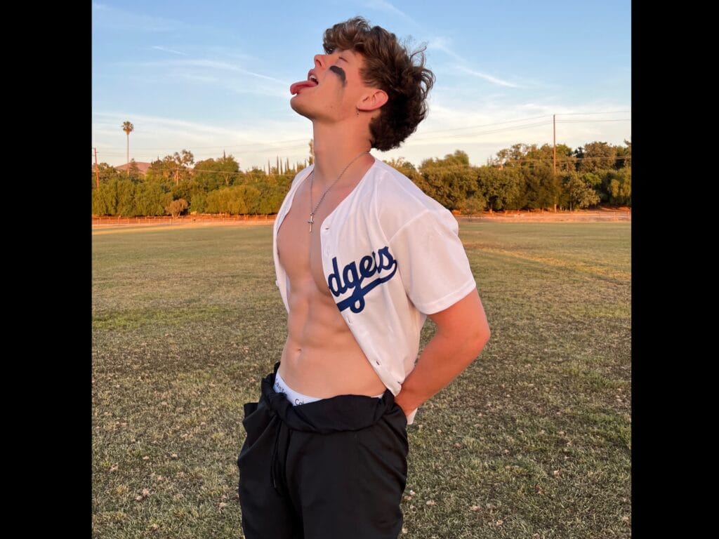 Photo of Ace, creator on OnlyFans with exclusive content