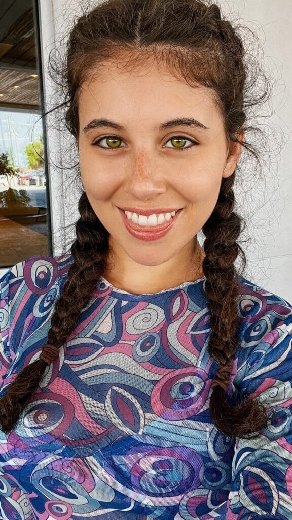 Photo of Violet Brandani, creator on OnlyFans with exclusive content