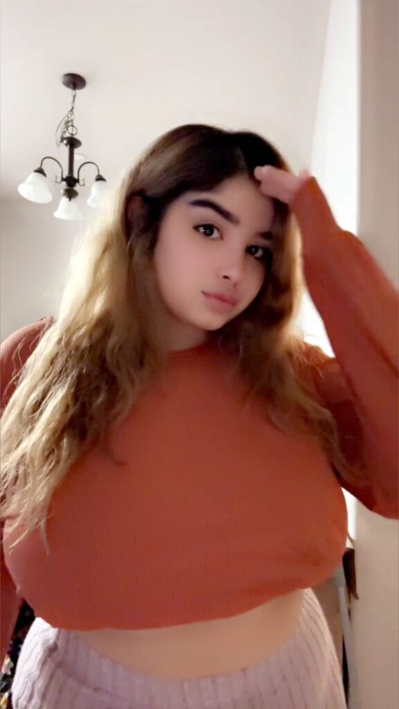 Photo of Starvague, creator on OnlyFans with exclusive content