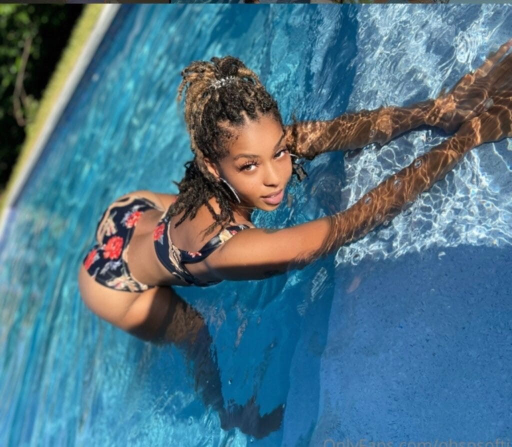 Photo of Softi, creator on OnlyFans with exclusive content