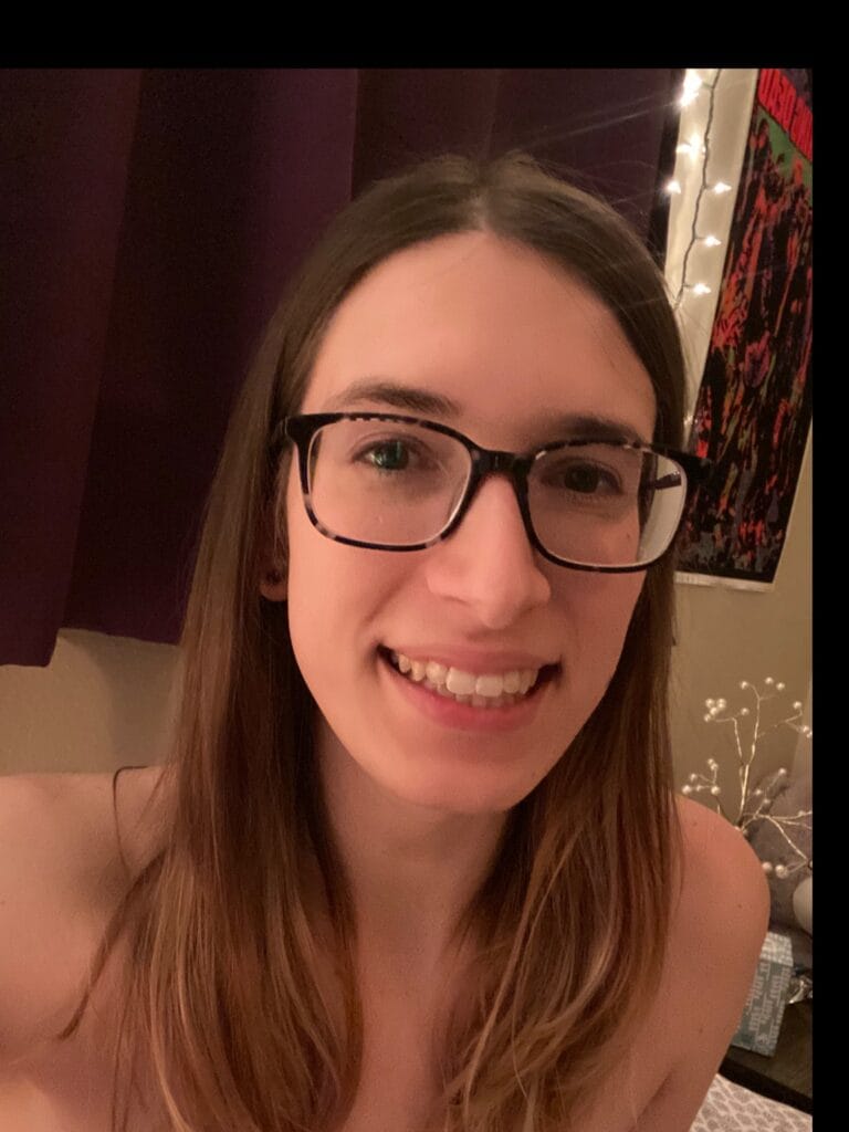 Photo of CayleePenderass, creator on OnlyFans with exclusive content