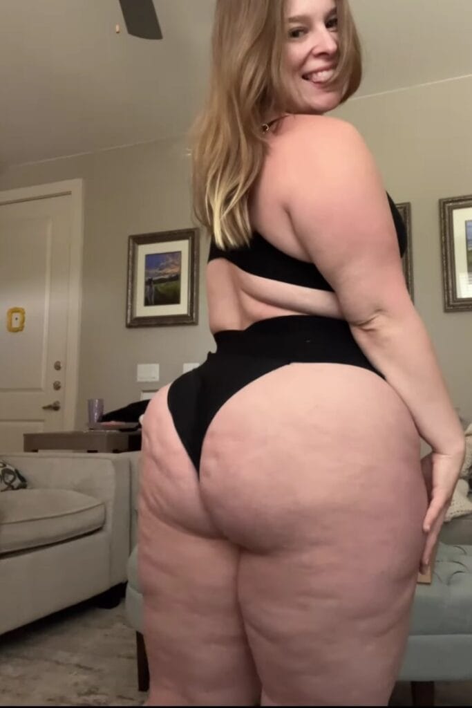 Photo of Curvy Krysta, creator on OnlyFans with exclusive content