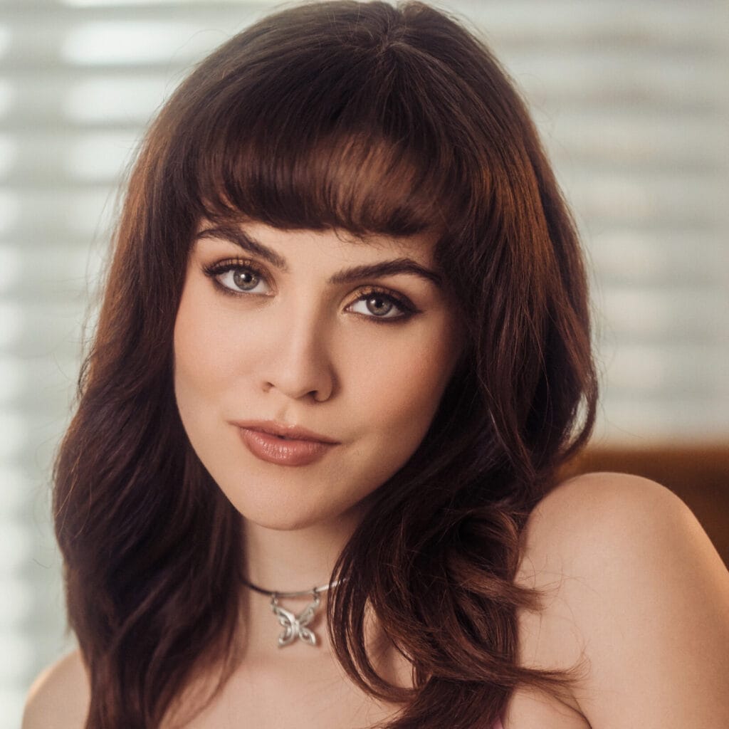 Photo of Freya Parker, creator on OnlyFans with exclusive content