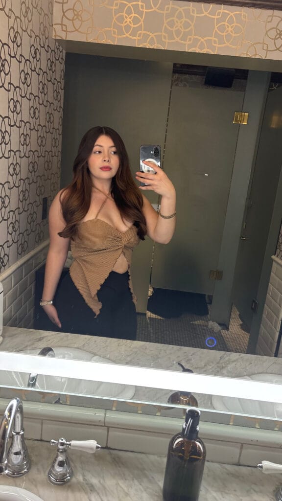 Photo of Nicholette, creator on OnlyFans with exclusive content