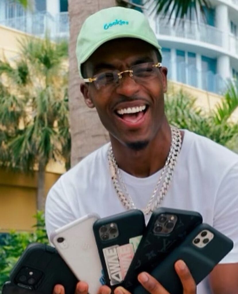 Photo of YARDY LAND, creator on OnlyFans with exclusive content