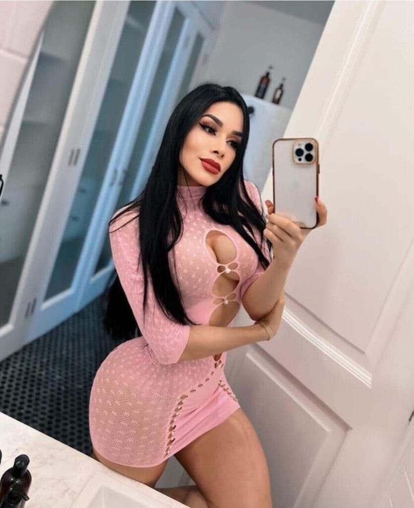 Photo of Yuli Torres, creator on OnlyFans with exclusive content